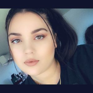 Meet your Posher, Aliya